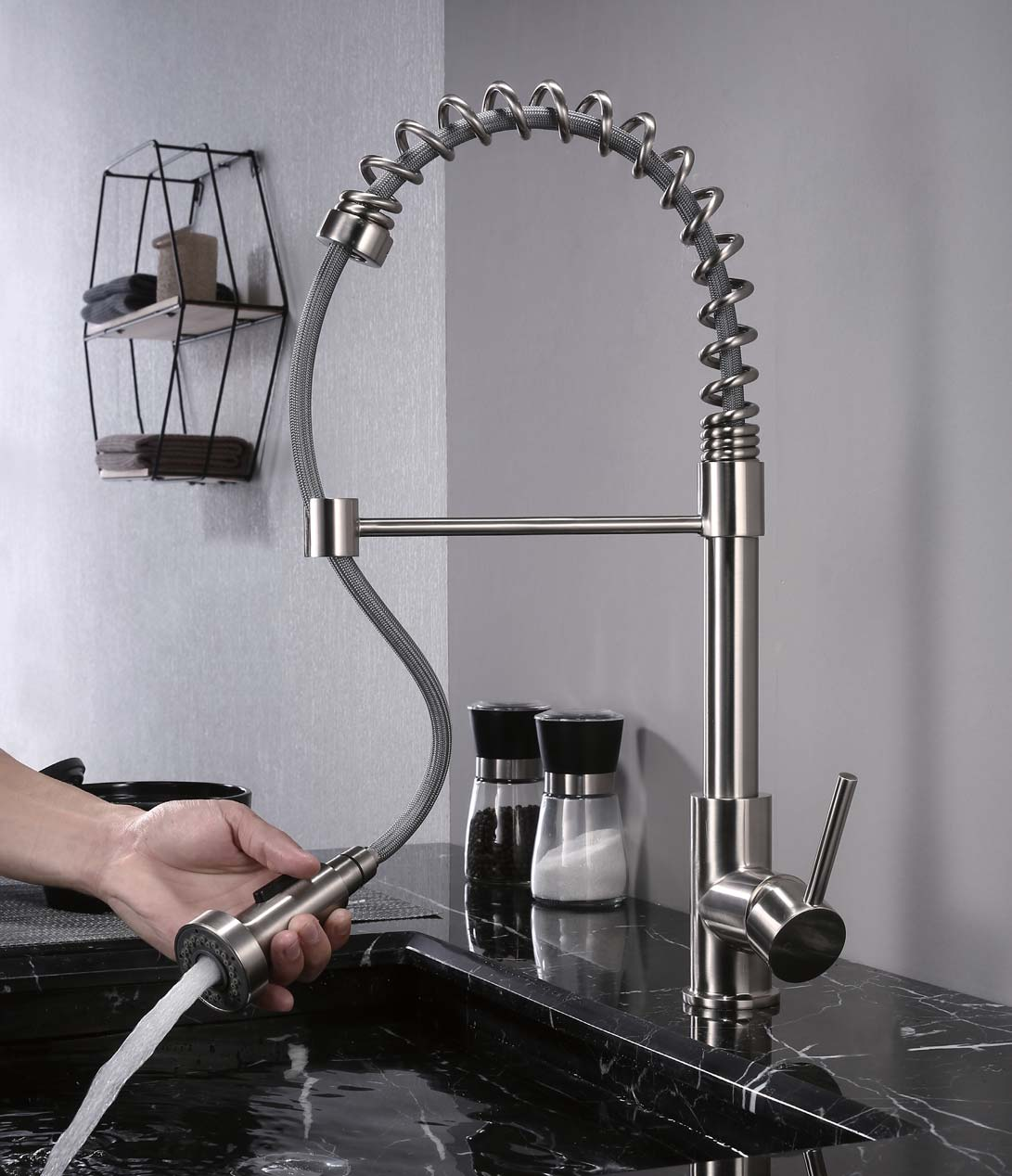 Kitchen faucet